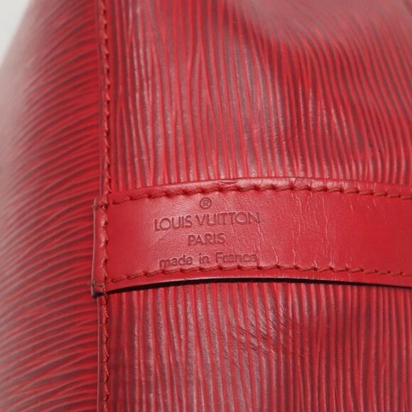 LOUIS VUITTON Epi Petit Noe Shoulder Bag Red - Picture 7 of 16